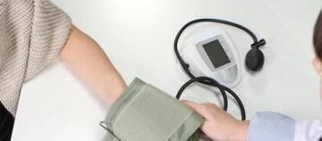 测量|医生坦言：高血压除了吃药，2件事要专心做，否则血压很难降下来