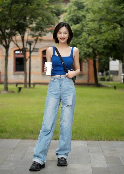 百搭|牛仔裤再百搭也不能瞎穿,掌握这几招穿搭精髓,旧衣也能变新衣