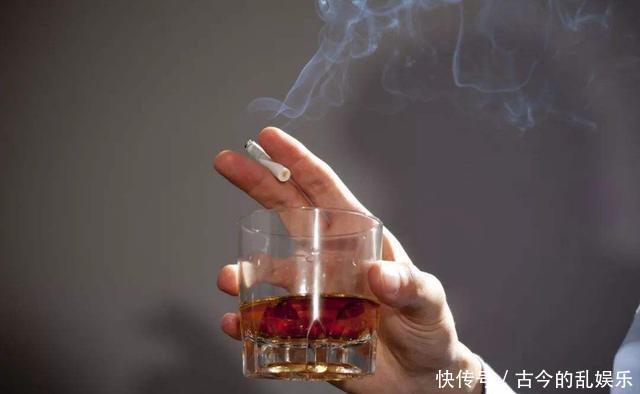 肝脏|几种食物不要多吃，经常食用易损伤肝脏，喜欢吃也要克制