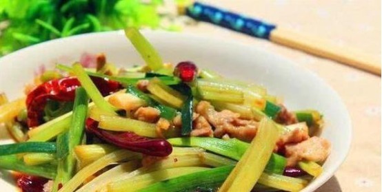 浓香四溢很不错的几道美食，吃起来油而不腻，待客的必备菜