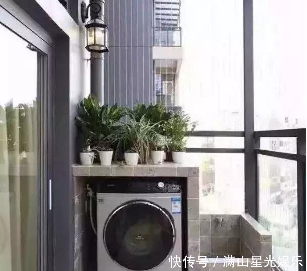 同样是一个阳台,别人家的阳台这样装,真是漂亮又实用