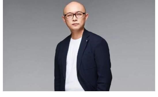 芒果疑似禁止主持人接私活，何炅、汪涵新节目被顶替，太不公平了