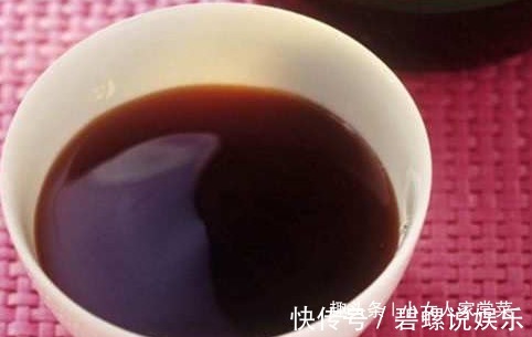 60年老厨子调制饺子馅的秘方三种调料缺一不可，网友太香了