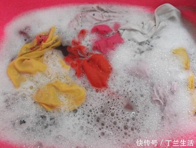我们的手|“洗衣粉”和“洗衣液”哪个好用，超市员工透露真相，以后别买错