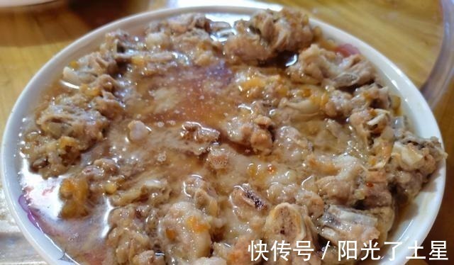 晒娘家晚餐,有肉有海鲜,青菜豆腐齐上桌,大人小孩吃得香!