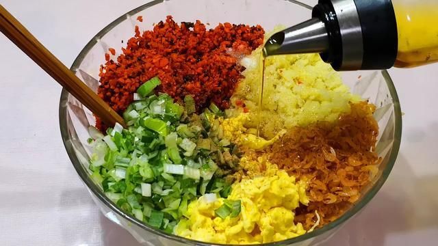 霜降前后，这菜大量上市，营养极高，又鲜又嫩别错过，包饺子最香