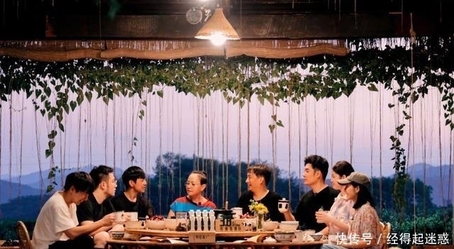 黄磊做|《向往4》黄磊又做葱油面,无滤镜的镜头下,网友:确定能吃吗?