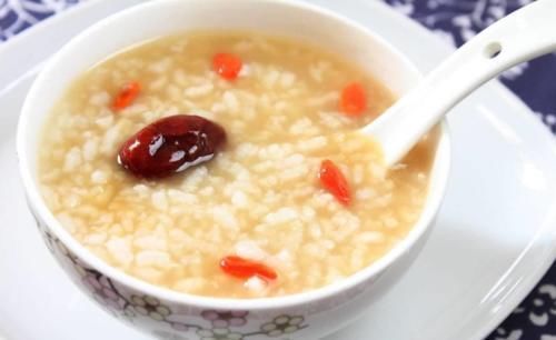 红枣小米粥|煮小米粥时加点此物,营养翻倍,吃到就是捡到宝,早吃早健康
