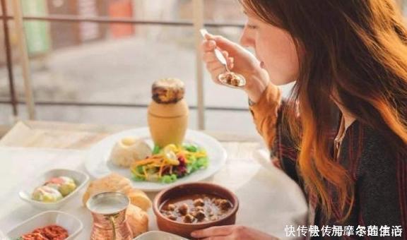 唾液|150岁寿星的长寿秘诀记住两个字，人人能做到，坚持就能长寿