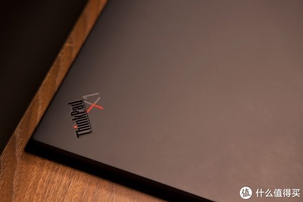 机身|正值换代价格亲民的旗舰轻薄本 — ThinkPad X1 Nano 评测