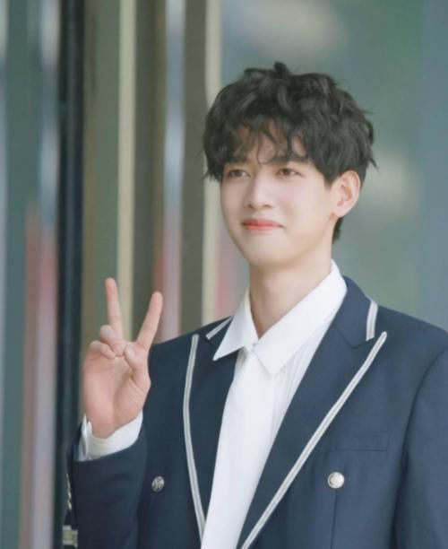 創(chuàng)造營4已經(jīng)進(jìn)入了尾聲，雖然說最后的排名不一定會(huì)對(duì)應(yīng)出道位，他們還能再?zèng)_一沖