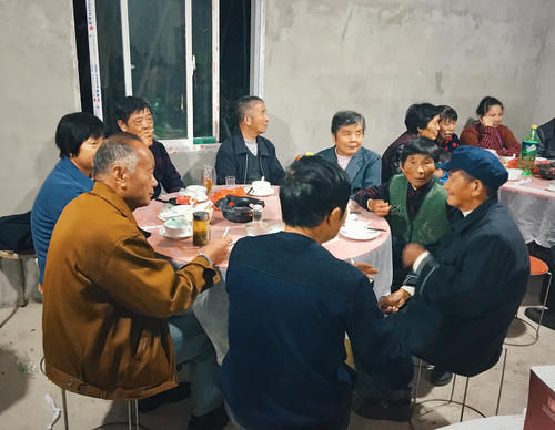 消失|农村酒席“酒文化”消失?酒席上白酒啤酒都成了摆设,为啥呢?