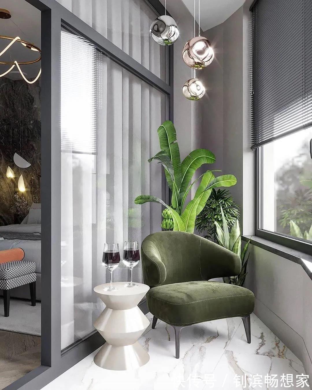 gt|5㎡的阳台被糟蹋成了垃圾场,一个小改造,没想到这么惊喜!