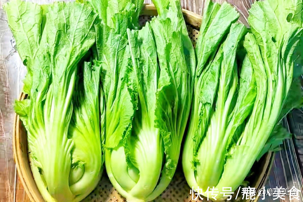 食物|霜降前后，该吃“3白3绿2红2黑”食物了，顺应时节，家人健康迎冬