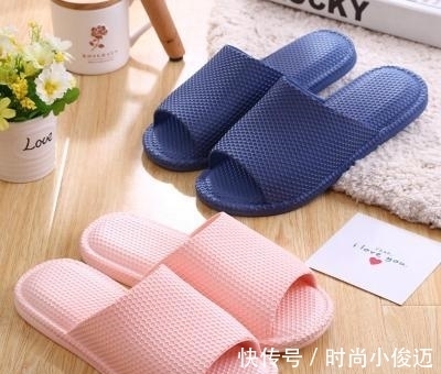 帆布鞋 商场柜姐直言:穿这3双鞋的女性,一般都不是有钱人!