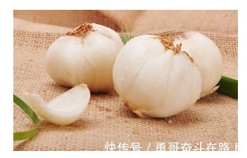 维生素c|肺,是“天然净化器”,秋吃“一红一白”,让肺部来一次“大扫除”!—御坊堂养生哲学