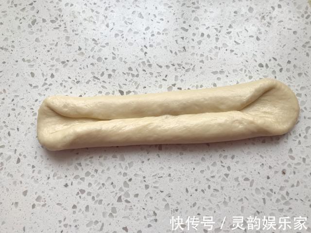 教你做玉米油老面包,发酵时冷藏3个小时,更松软香甜