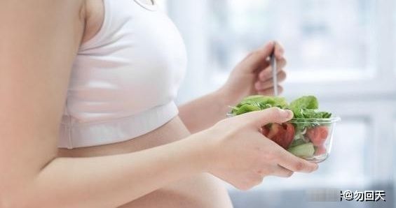 孕吐|同样是怀孕，有的人孕吐厉害，有的却没事？可能和腹中胎儿有关系
