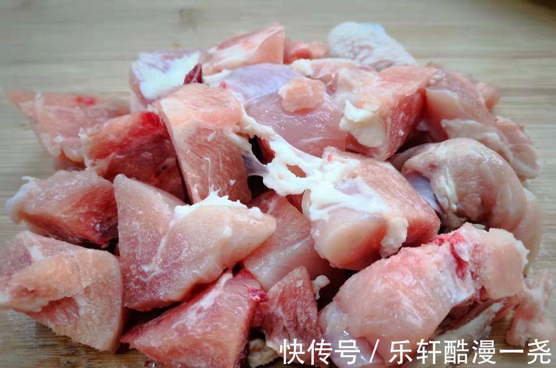 牛羊汤|十一月,多给家人喝这汤,改善脾胃,手脚冰凉不怕冷,安稳过深秋