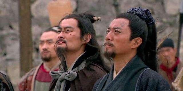  宋江喝|宋江喝下毒酒死后，吴用恍然大悟，梁山真正的老大从来不是宋江