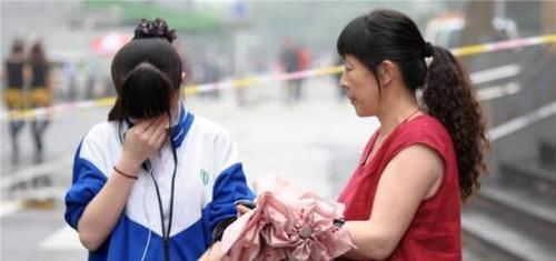 小张|二胎家庭很快会面临的4个问题,父母别不以为意,第4个很扎心