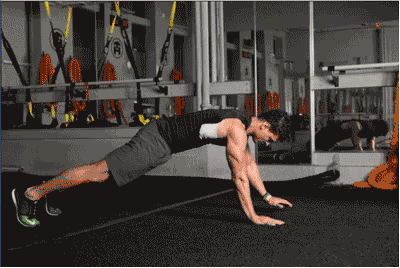 木箱|上班族如何来健身？4个动作帮你恢复体能，练出好身材