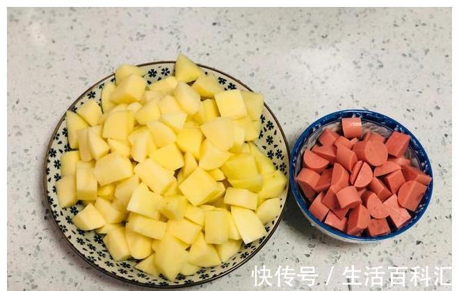 吃法|土豆别再炒着吃了，教你秘制新吃法，一次做一锅，家里孩子抢着吃