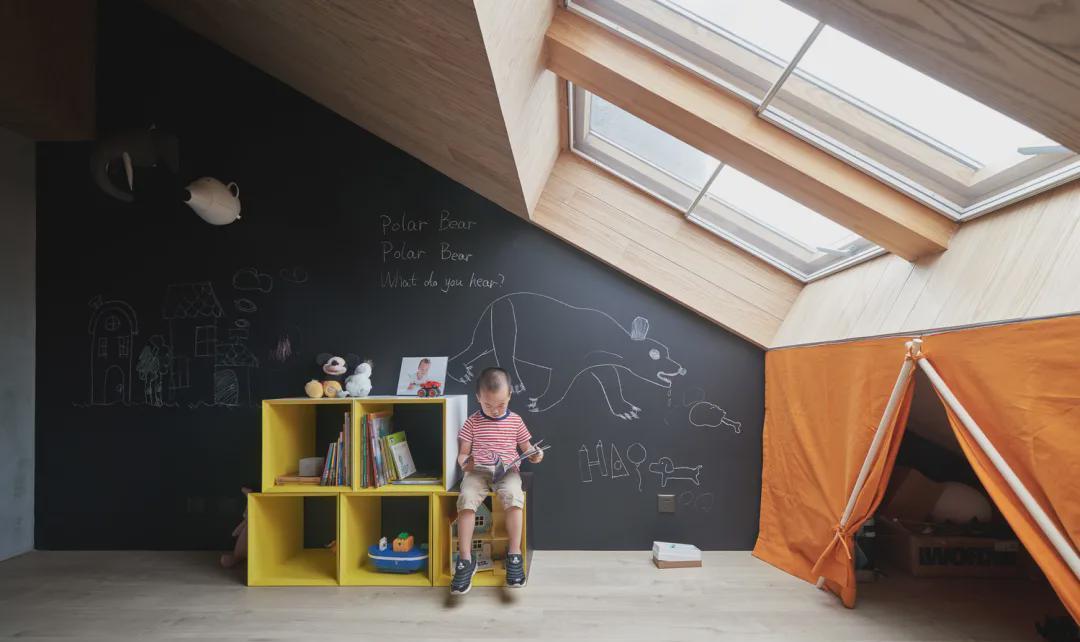 装修设计|夫妇买了116㎡顶楼,当初只是想安静些,却成了装修效仿的对象