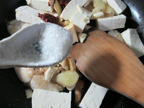 不贵|“它”比鲫鱼刺少,比黑鱼营养,比甲鱼肉多,价格不贵却很少有卖