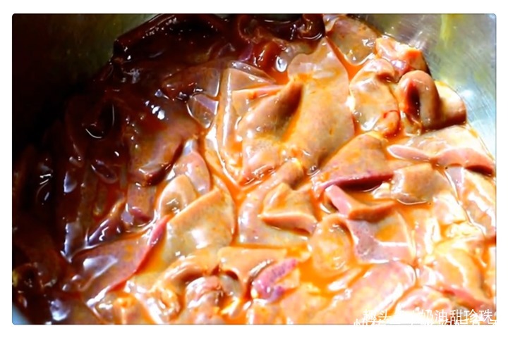 厨师长|厨师长教你这样炒猪肝,嫩滑不腥,鲜香可口,家人百吃不厌