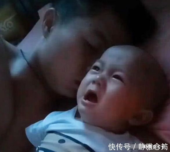罗妈妈|妈妈深夜回家，看到爸爸哄宝宝睡觉的场面气喷，网友都一样