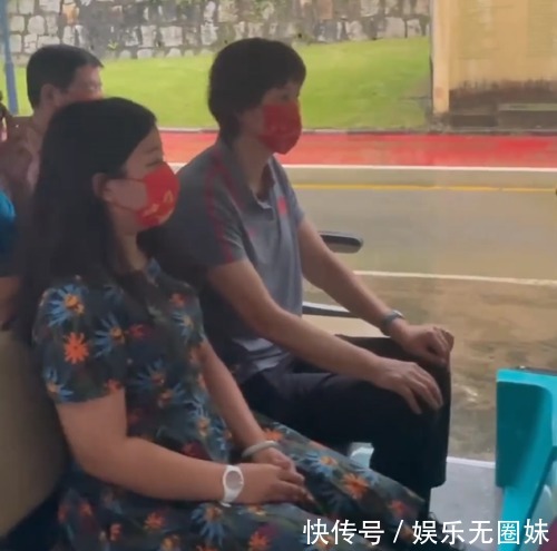中国女排|郎平到北师大授课,引很多人围观,网友仍希望郎导再执教中国女排