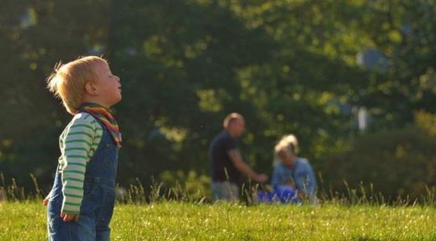 坏习惯|孩子有这4个“坏习惯”,说明你把他养得很好,父母就放宽心吧