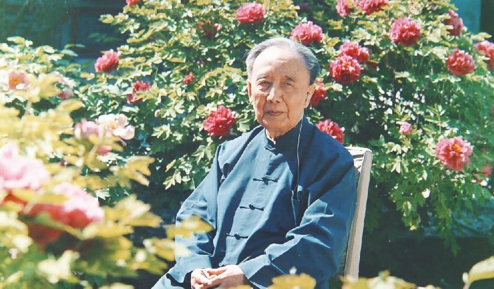 陈垣|太监大批量埋葬此地,郭沫若改了一个字,现在房价要每平10万