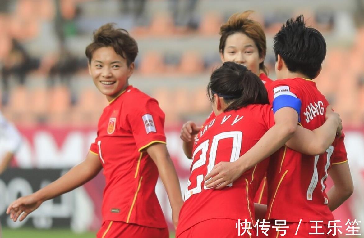 奖杯|4-0!7-0!中国女足太犀利,提前晋级淘汰赛,将冲击冠军奖杯