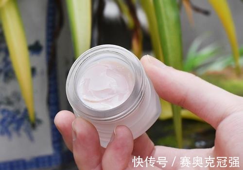 保湿|四川有一个老牌面霜,能保湿还能提亮肤色,很适合皮肤暗黄的人