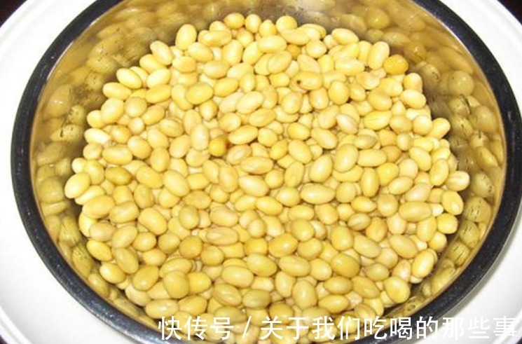 打豆浆要不要“泡豆子”？区别很大，学会5个技巧，豆浆醇香细腻