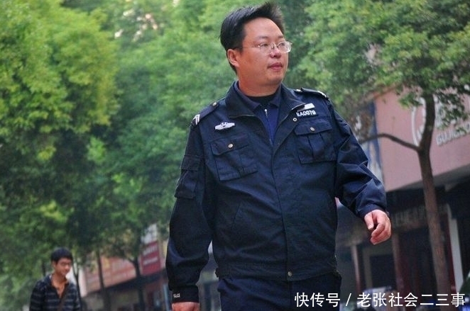 清华才子张晓勇，17岁以近满分成绩考上清华，现今是小区保安