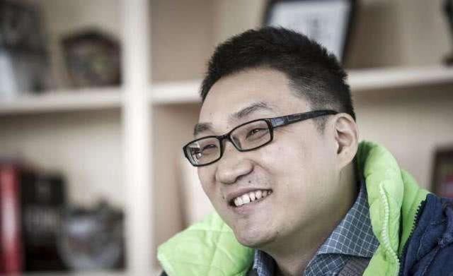 黄峥|年度黑马赶超马云身价3210亿，有望超越马化腾成首富