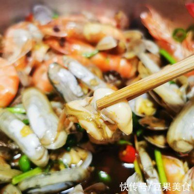 蛏子|大厨教我的捞汁小海鲜的做法，确实比我自己做的讲究