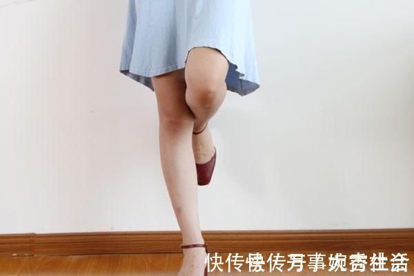 平衡感|闭眼单腿站立，你可以坚持多长时间？可以自测一下，越久越健康