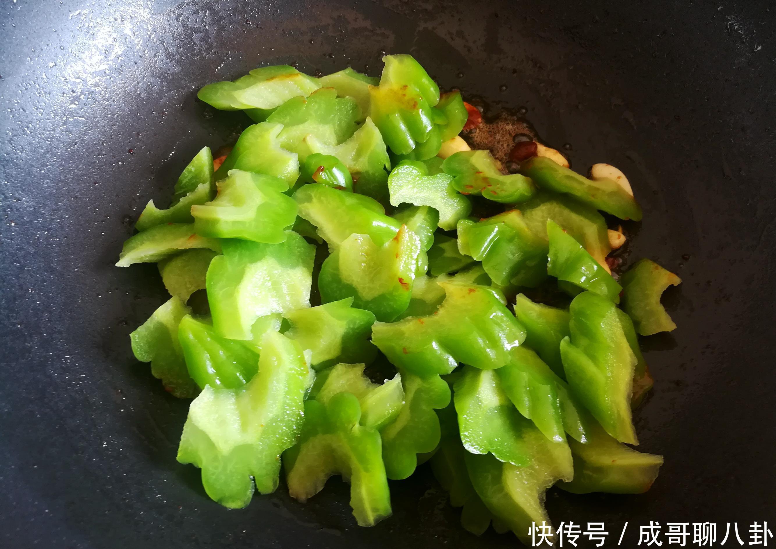 赘肉|夏天就馋这个菜，营养又鲜美，我家一周吃3次，腰上赘肉减少了