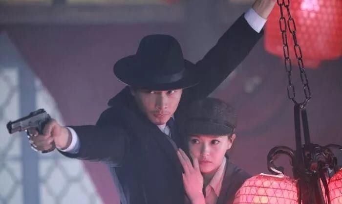 到底|相识8年定终身，从至交好友到恩爱夫妻，唐嫣罗晋的爱情到底多甜