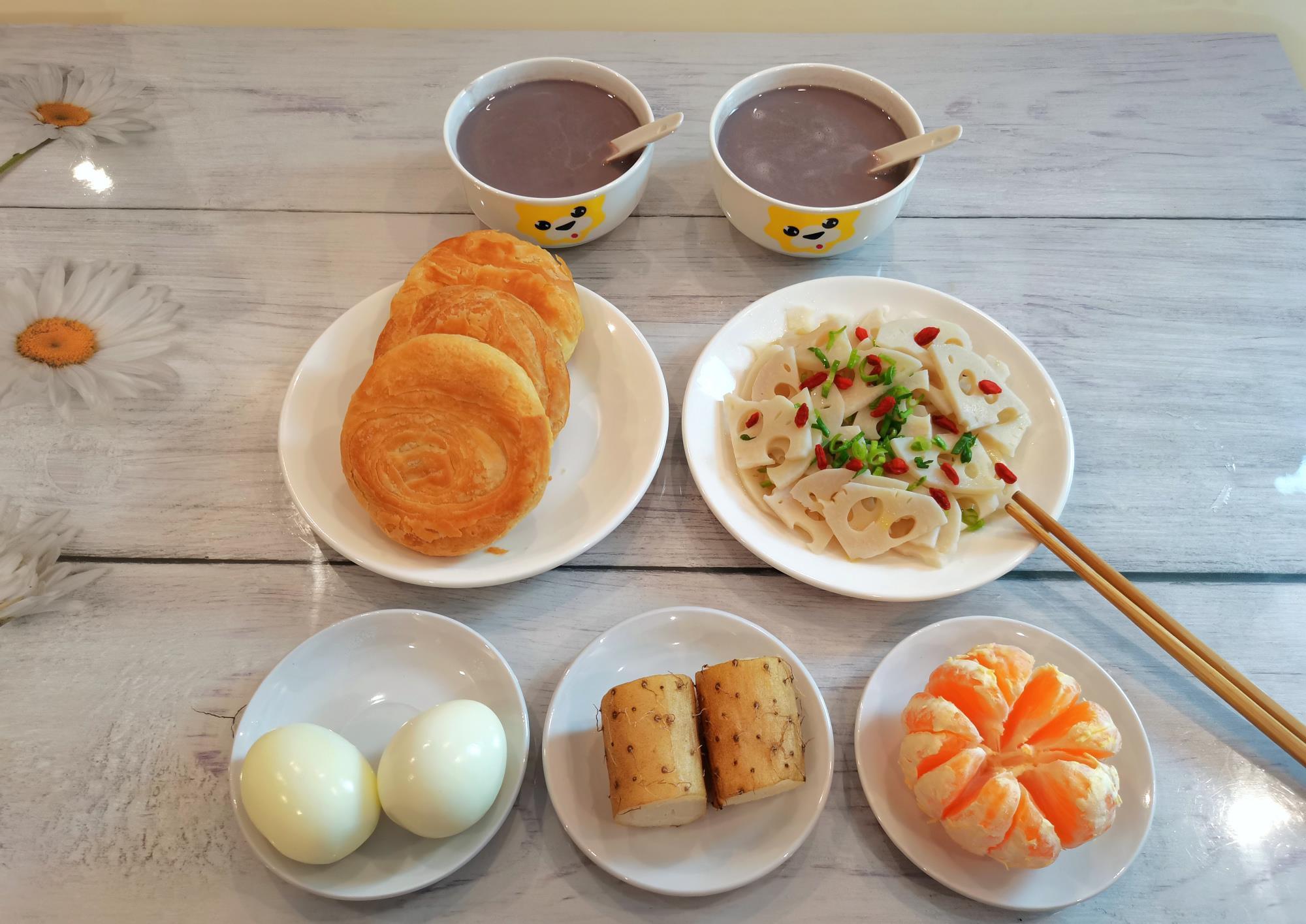 香酥|老两口的一周浪漫早餐,好吃暖胃,网友:这才是真正的精致生活