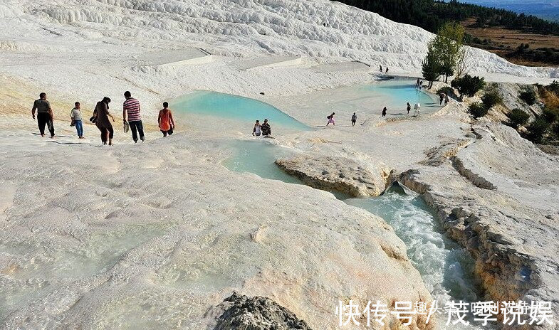 温泉|“到此一游照”不是中国人的专利，看棉花堡的老外各种销魂照