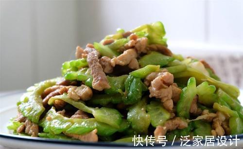 苦瓜|夏天吃啥瓜都不如这个“瓜”，维c含量高，清新脆爽还便宜