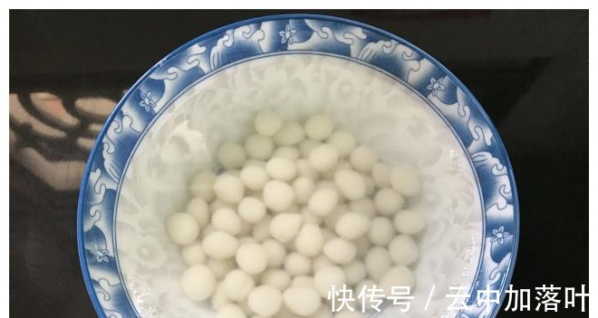 茶餐厅30元一份的甜品，在家10元做2份，香浓顺滑，夏天最爱！