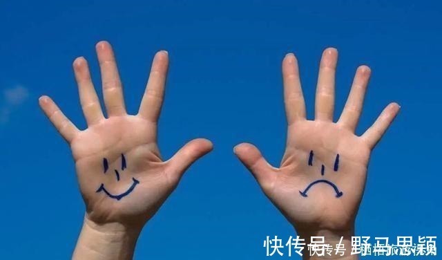 宝妈|俩同龄发小,一个20岁生娃,一个30岁生娃,38岁相见时差距太大