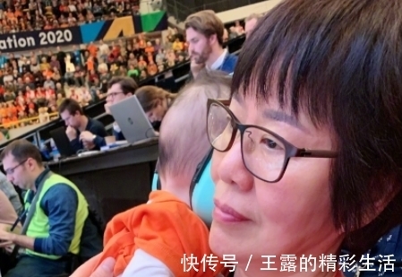 混血|前中国女排国手晒美国定居照!老公帅气,生混血女儿,郎平抱过