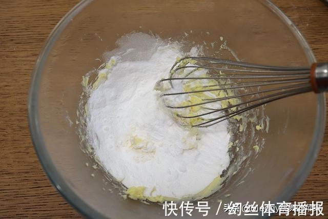 糖粉|教你个百搭饼干配方，粗粮杂粮全麦随意换，13分钟出炉酥香好吃